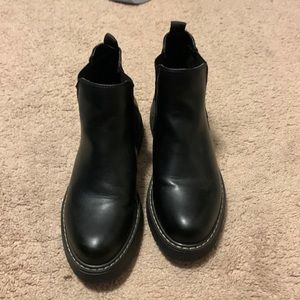 Black Chelsea Boots Size 7.5